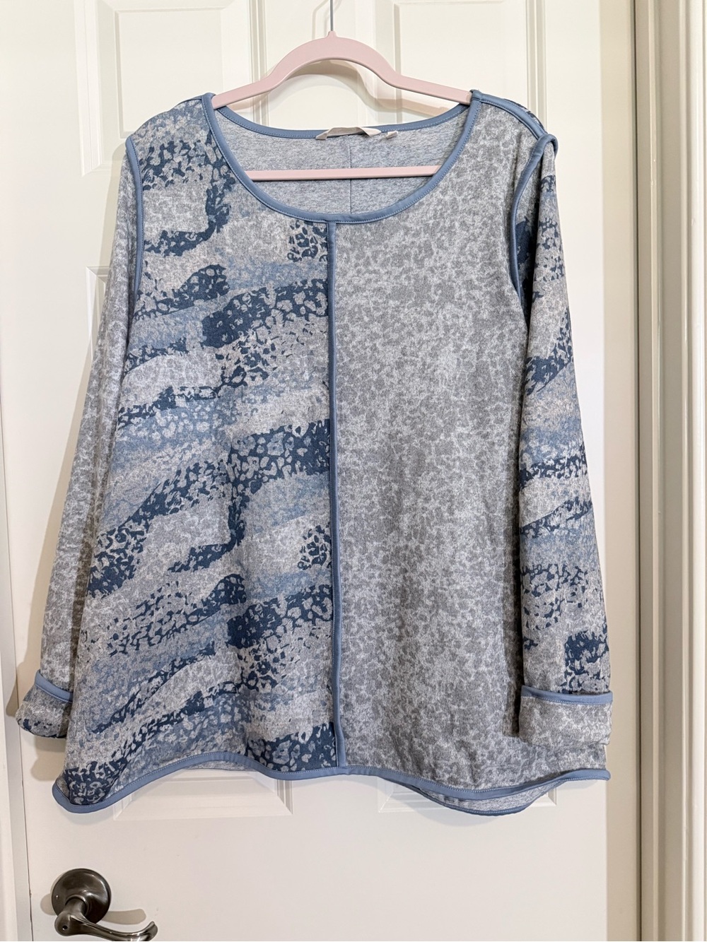 Soft Surroundings Blue and Gray Patterned Pullover Sweatshirt
